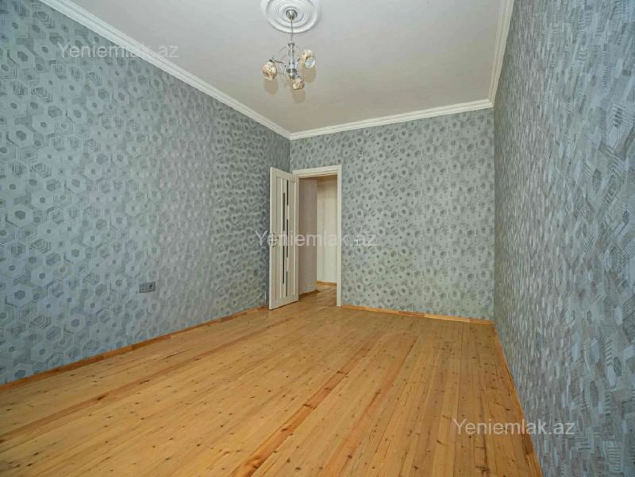 Satılır 4 otaqlı yeni tikili 110 m²