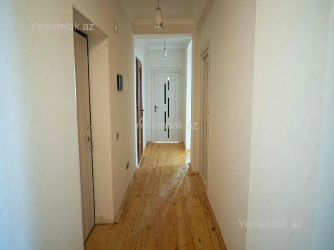 Satılır 4 otaqlı yeni tikili 110 m²