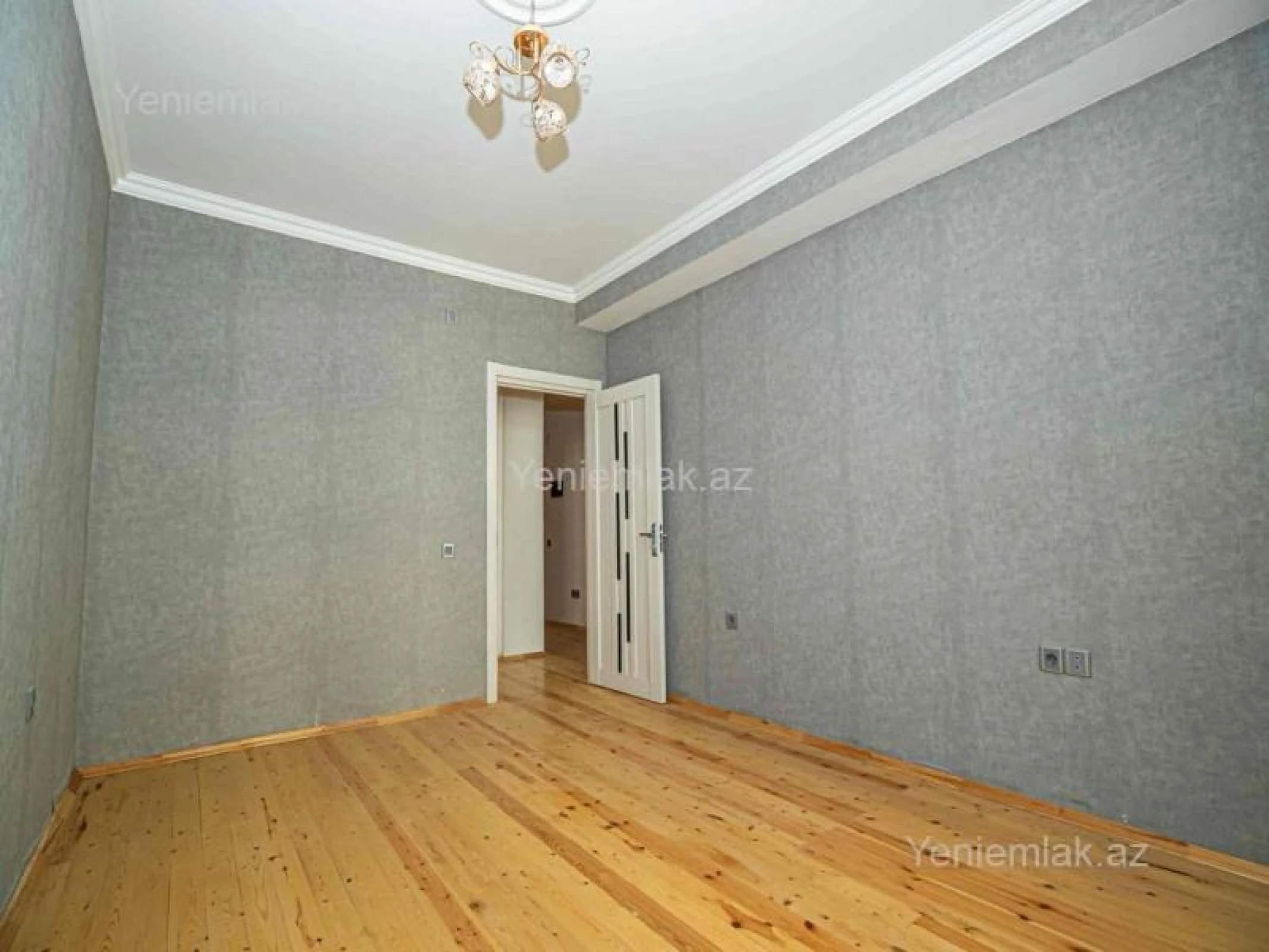 Satılır 4 otaqlı yeni tikili 110 m²