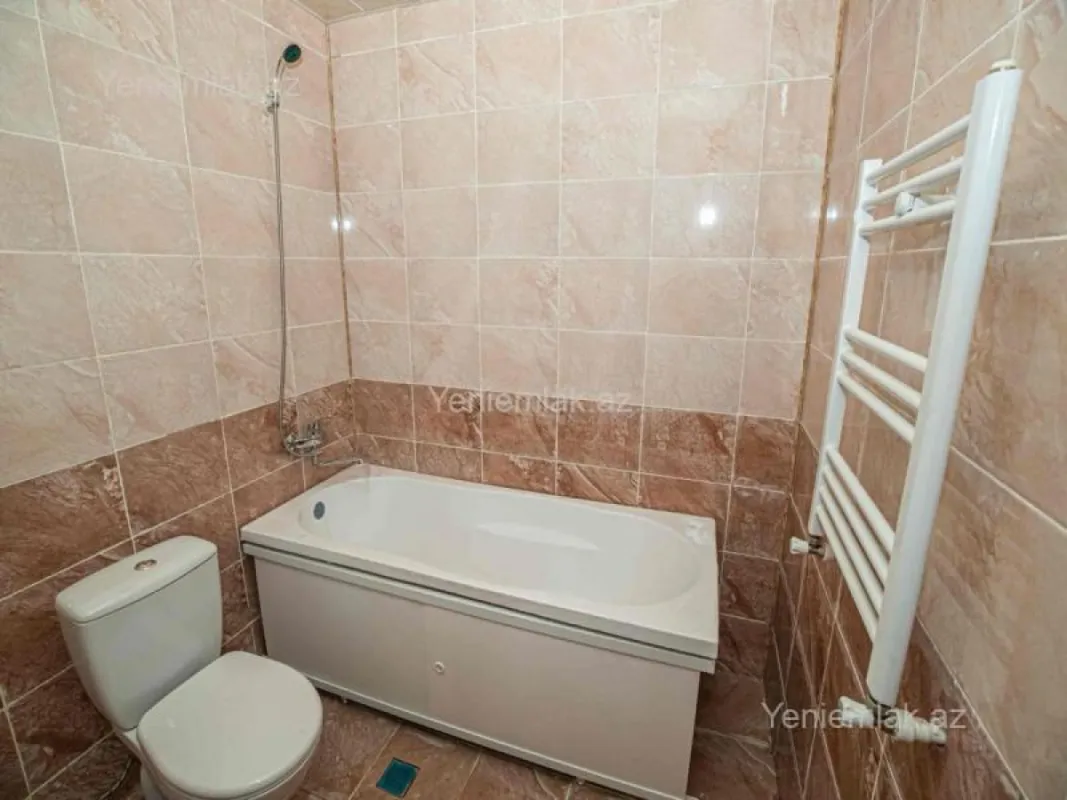 Satılır 4 otaqlı yeni tikili 110 m²