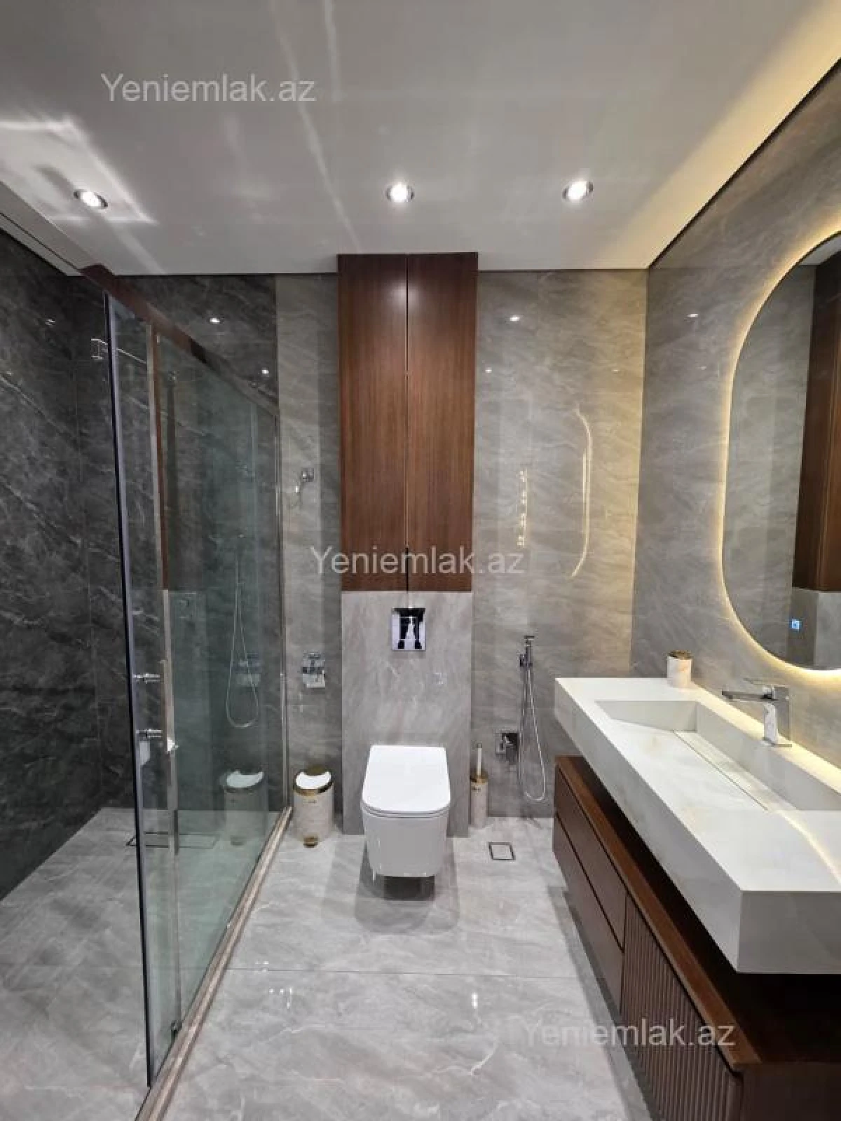 Satılır 3 otaqlı yeni tikili 110 m²