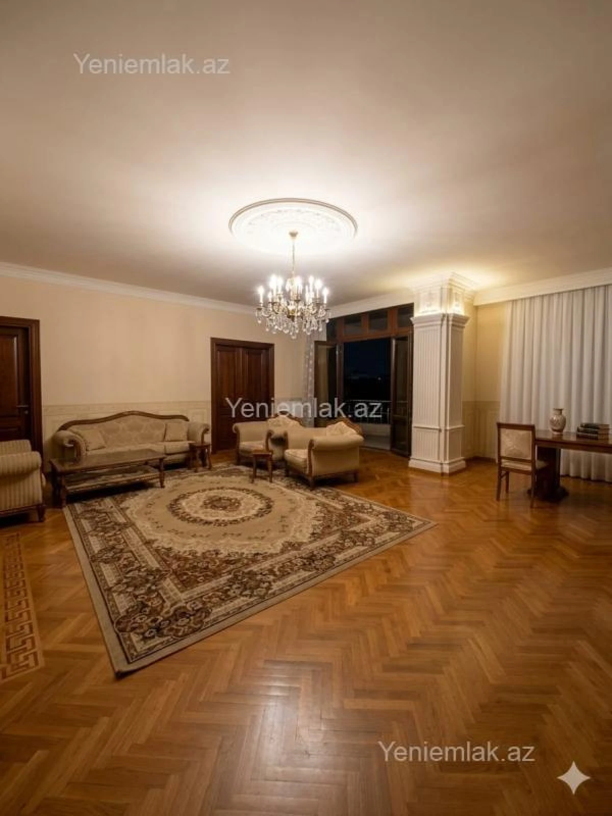 Satılır 4 otaqlı yeni tikili 200 m²