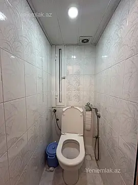 Satılır 3 otaqlı köhnə tikili 80 m²
