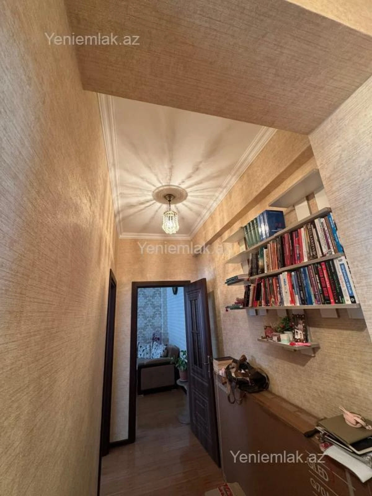 Satılır 2 otaqlı yeni tikili 70 m²