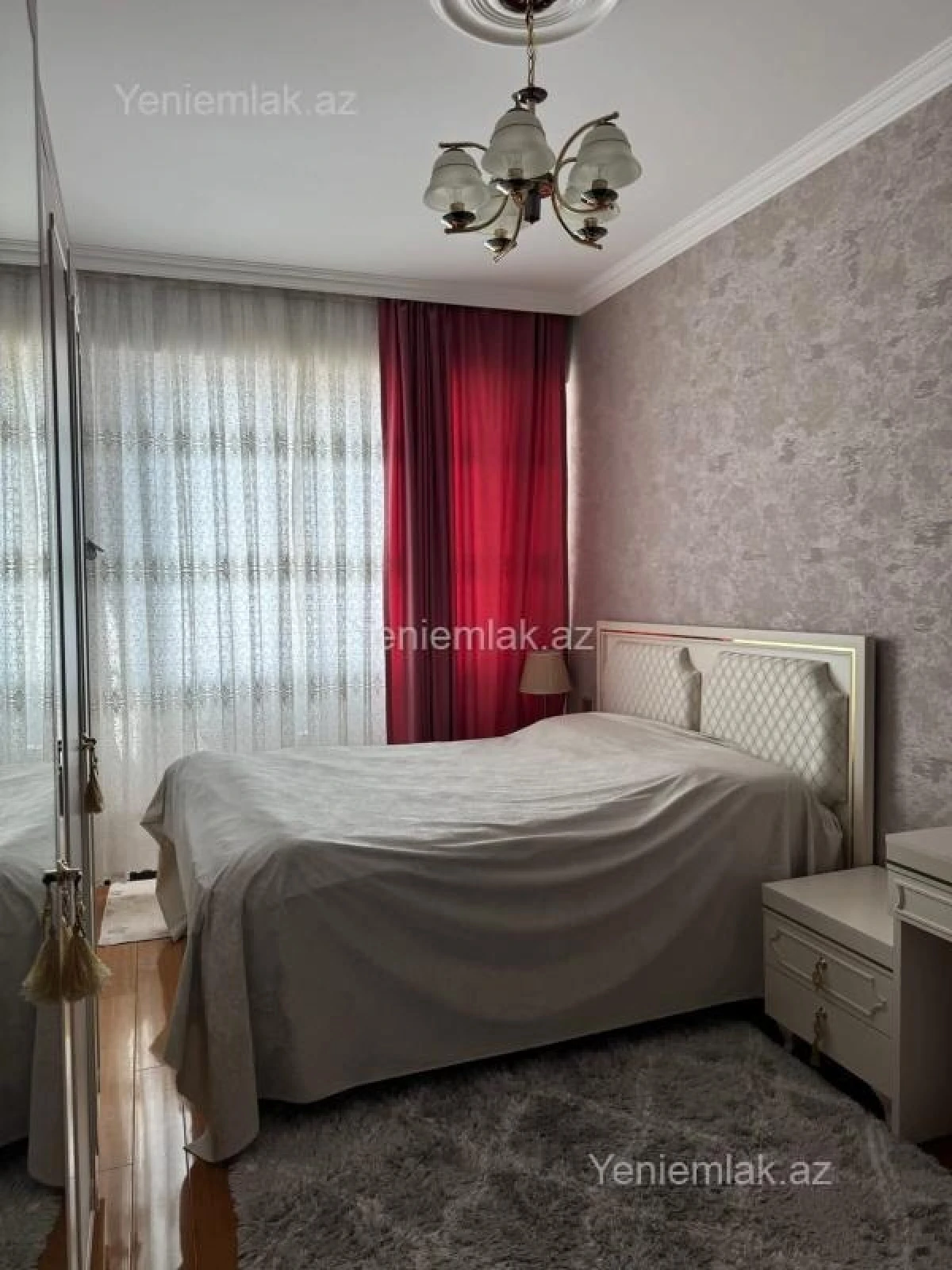 Satılır 2 otaqlı yeni tikili 70 m²