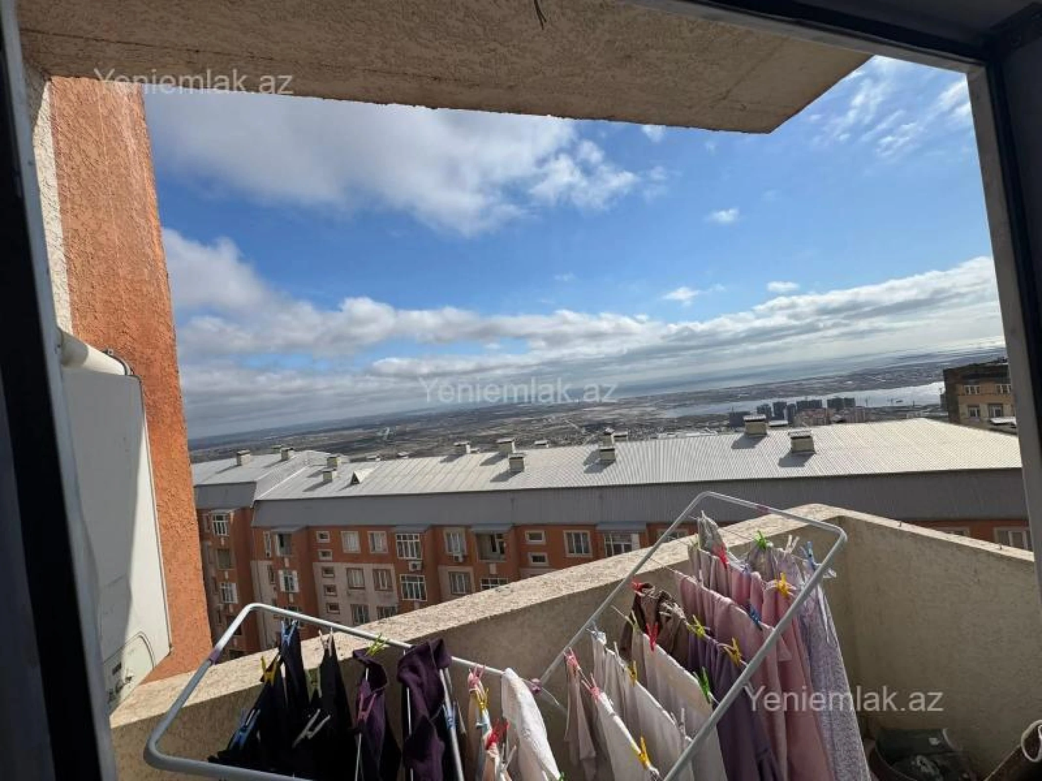 Satılır 2 otaqlı yeni tikili 70 m²