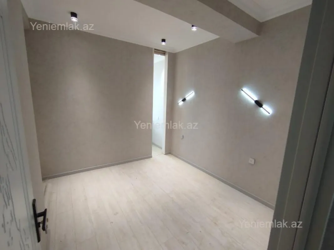 Satılır 2 otaqlı yeni tikili 55 m²