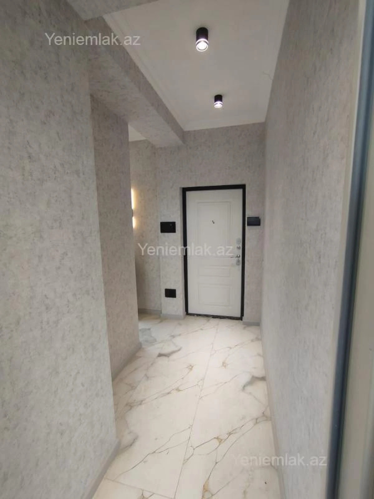 Satılır 2 otaqlı yeni tikili 55 m²