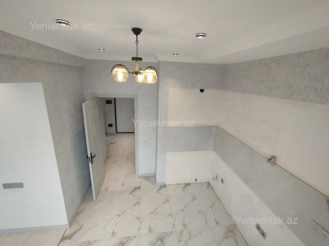Satılır 2 otaqlı yeni tikili 55 m²