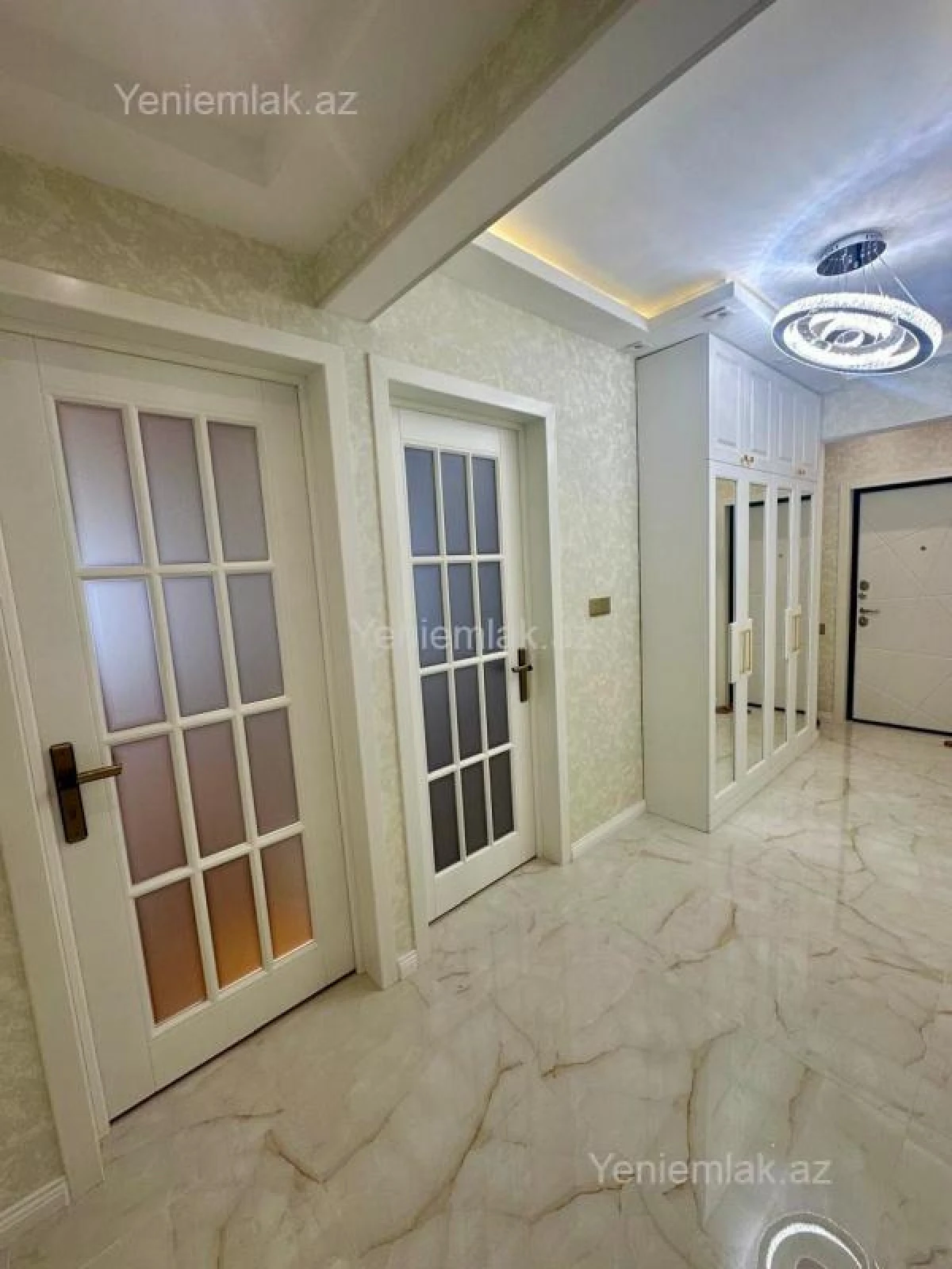 Satılır 3 otaqlı köhnə tikili 95 m²