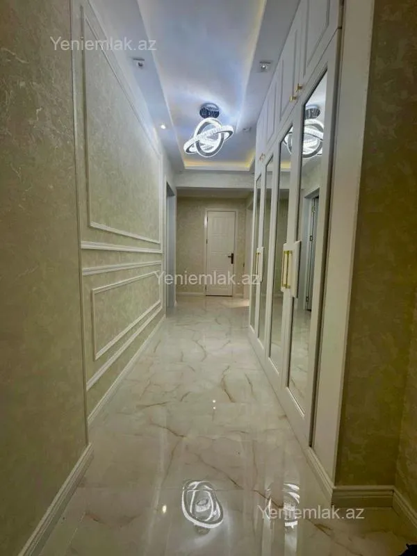 Satılır 3 otaqlı köhnə tikili 95 m²