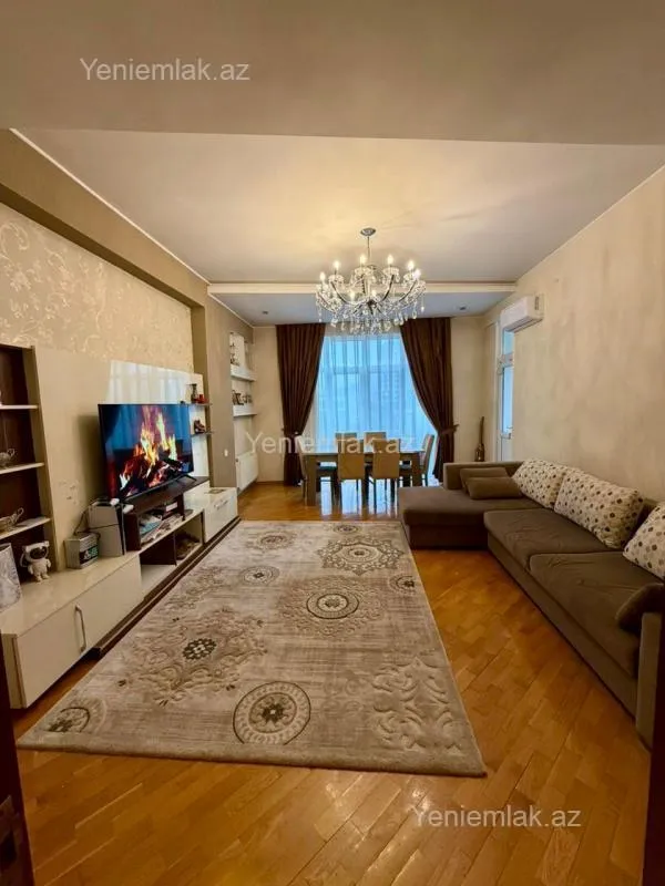 Satılır 2 otaqlı yeni tikili 90 m²