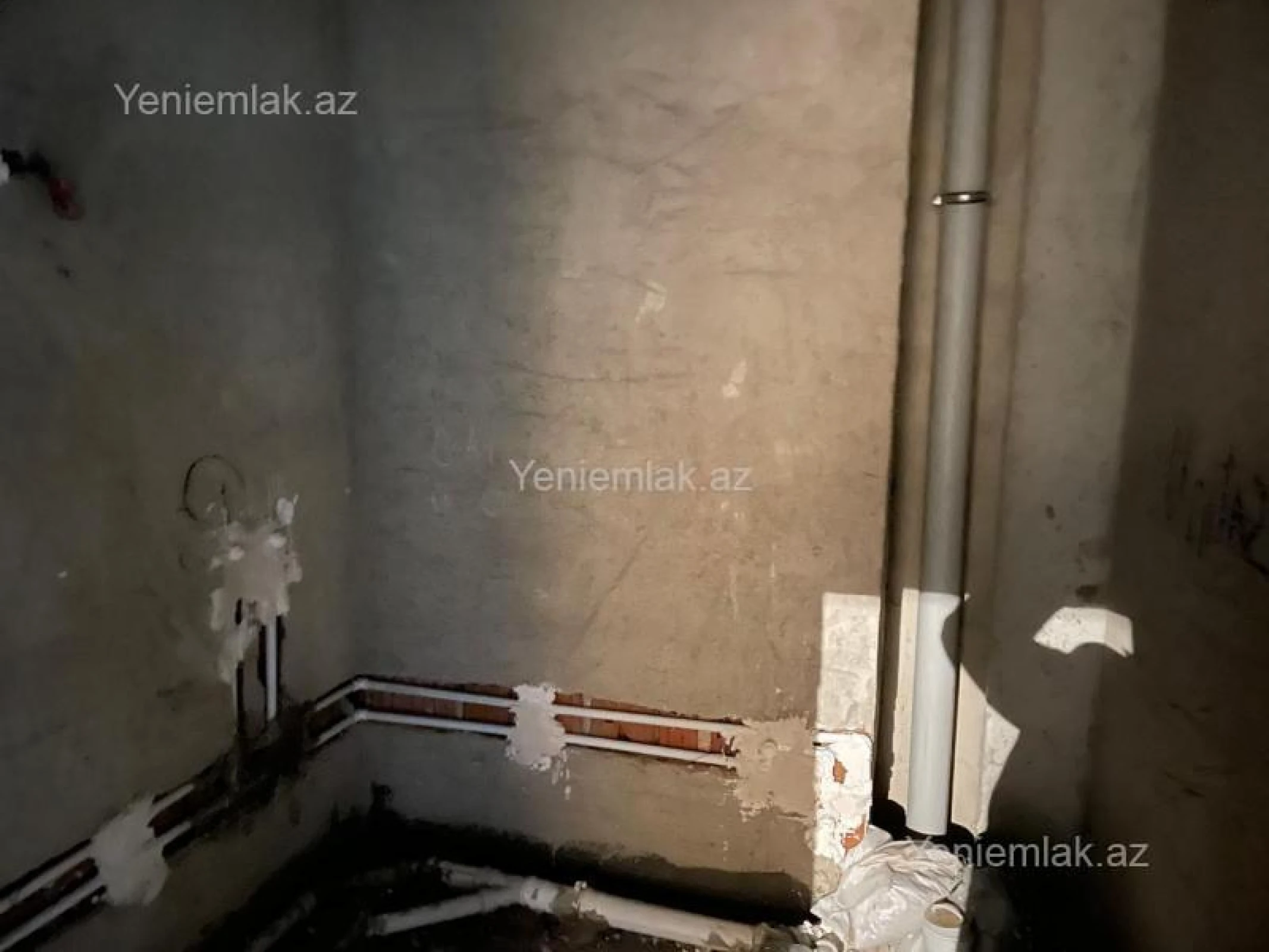 Satılır 2 otaqlı yeni tikili 100 m²