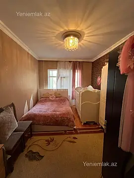 Satılır 2 otaqlı köhnə tikili 60 m²