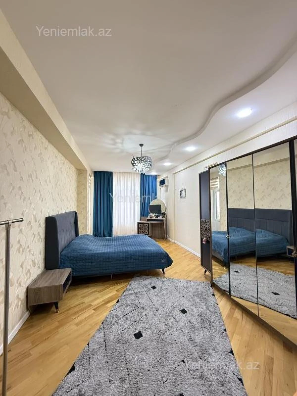 Satılır 3 otaqlı yeni tikili 100 m²