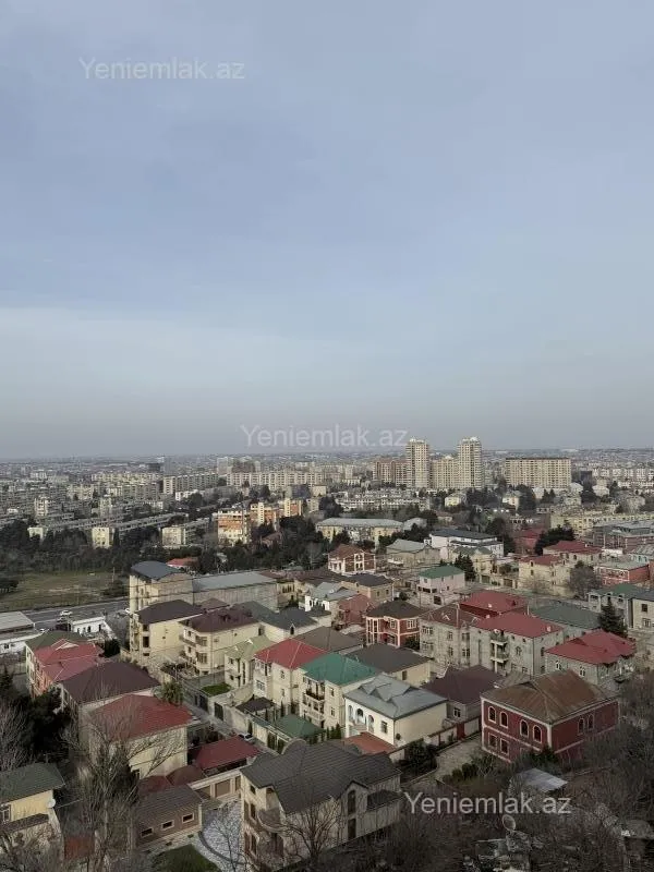 Satılır 3 otaqlı yeni tikili 100 m²