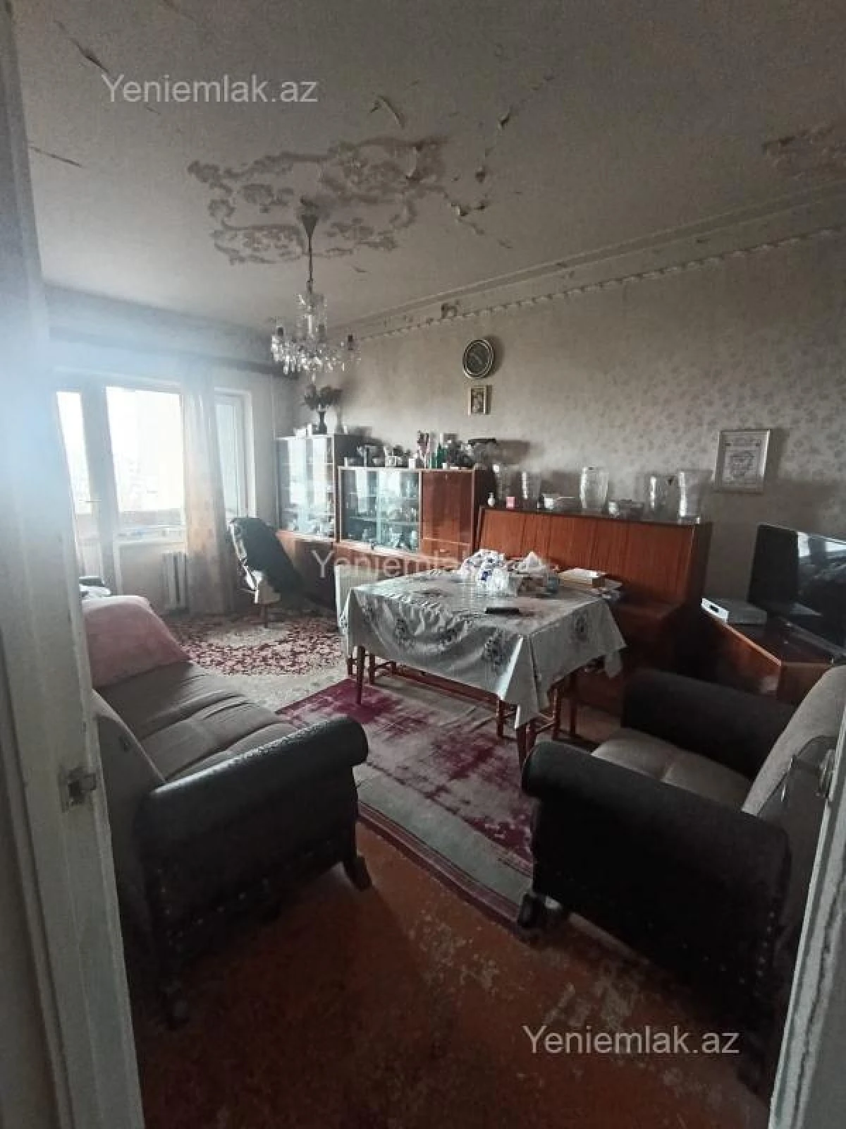 Satılır 3 otaqlı köhnə tikili 75 m²