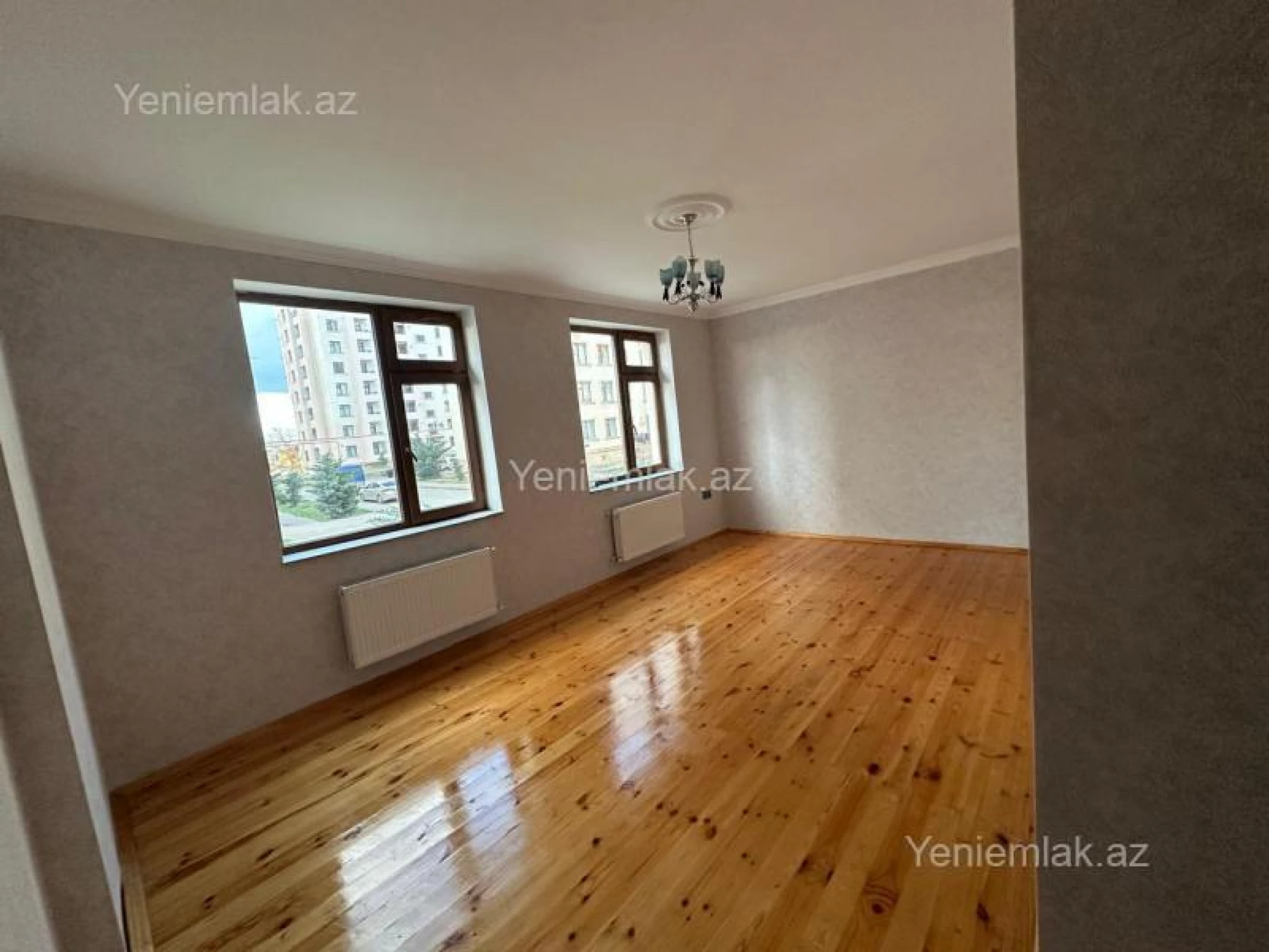 Satılır 4 otaqlı yeni tikili 110 m²