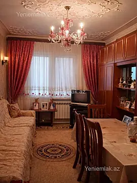 Satılır 3 otaqlı köhnə tikili 80 m²