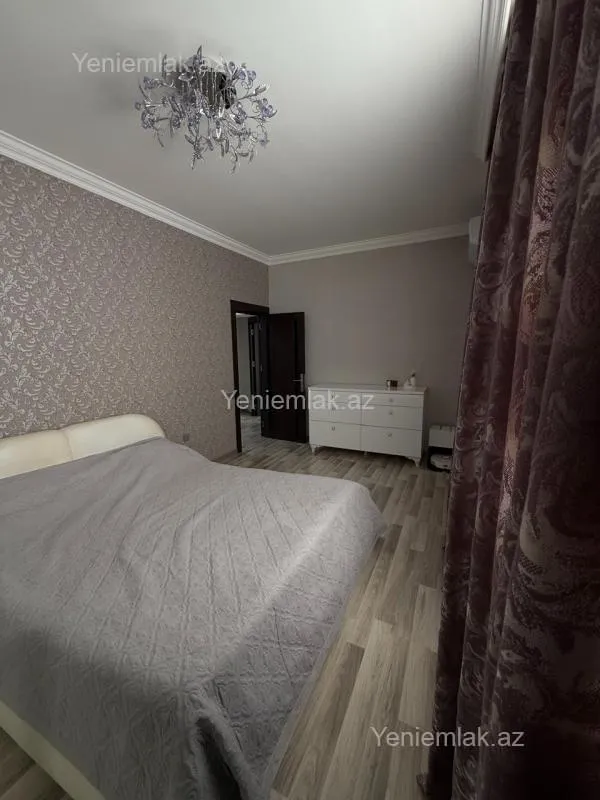 Satılır 3 otaqlı yeni tikili 110 m²