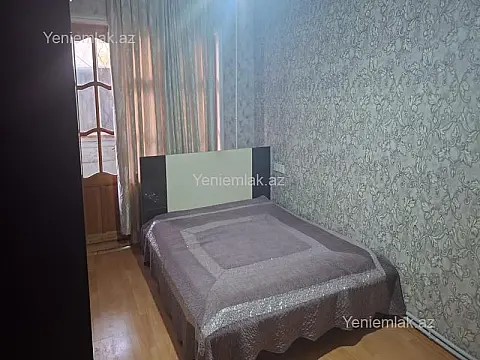 Satılır 3 otaqlı köhnə tikili 80 m²