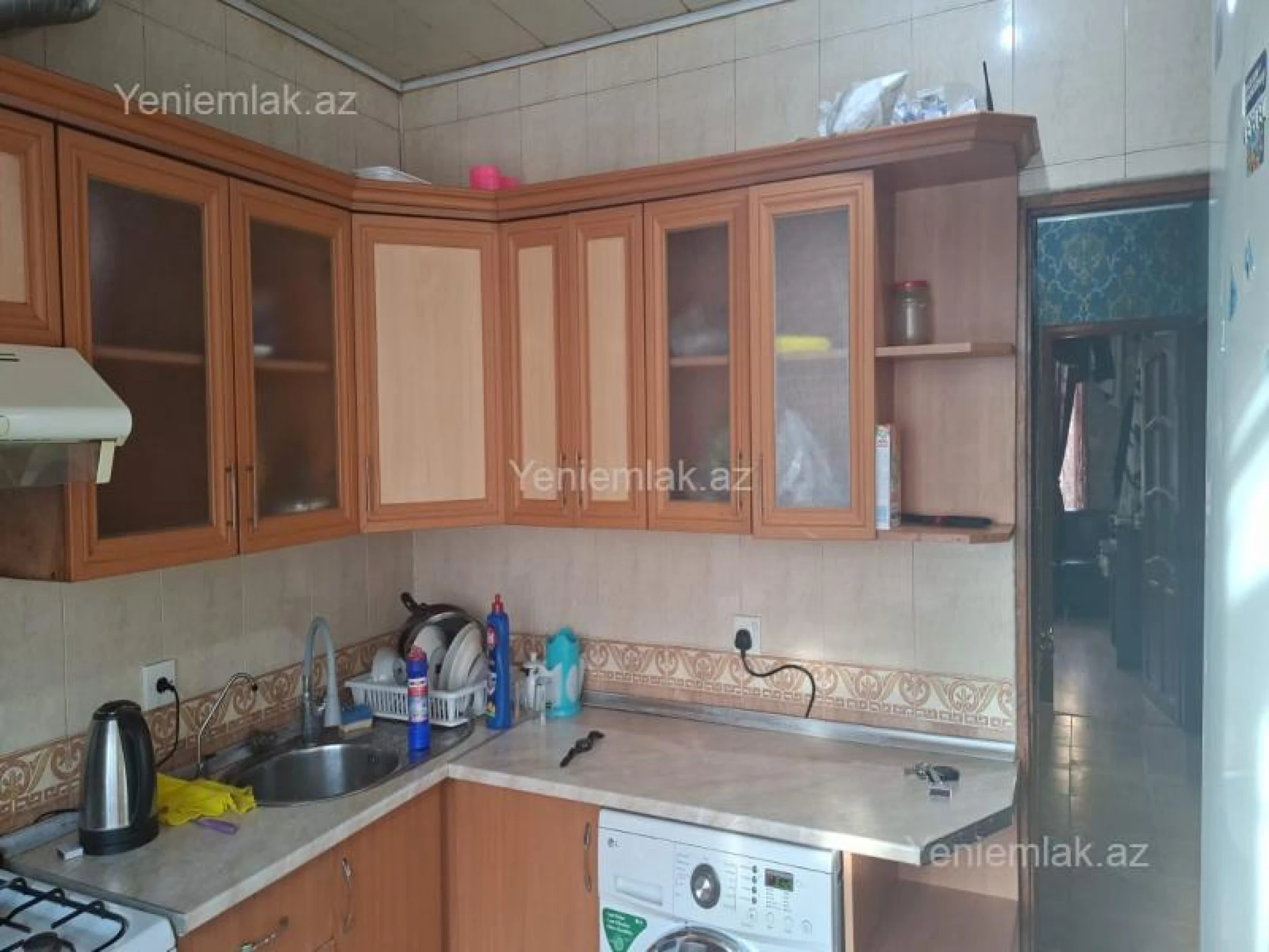 Satılır 3 otaqlı köhnə tikili 80 m²