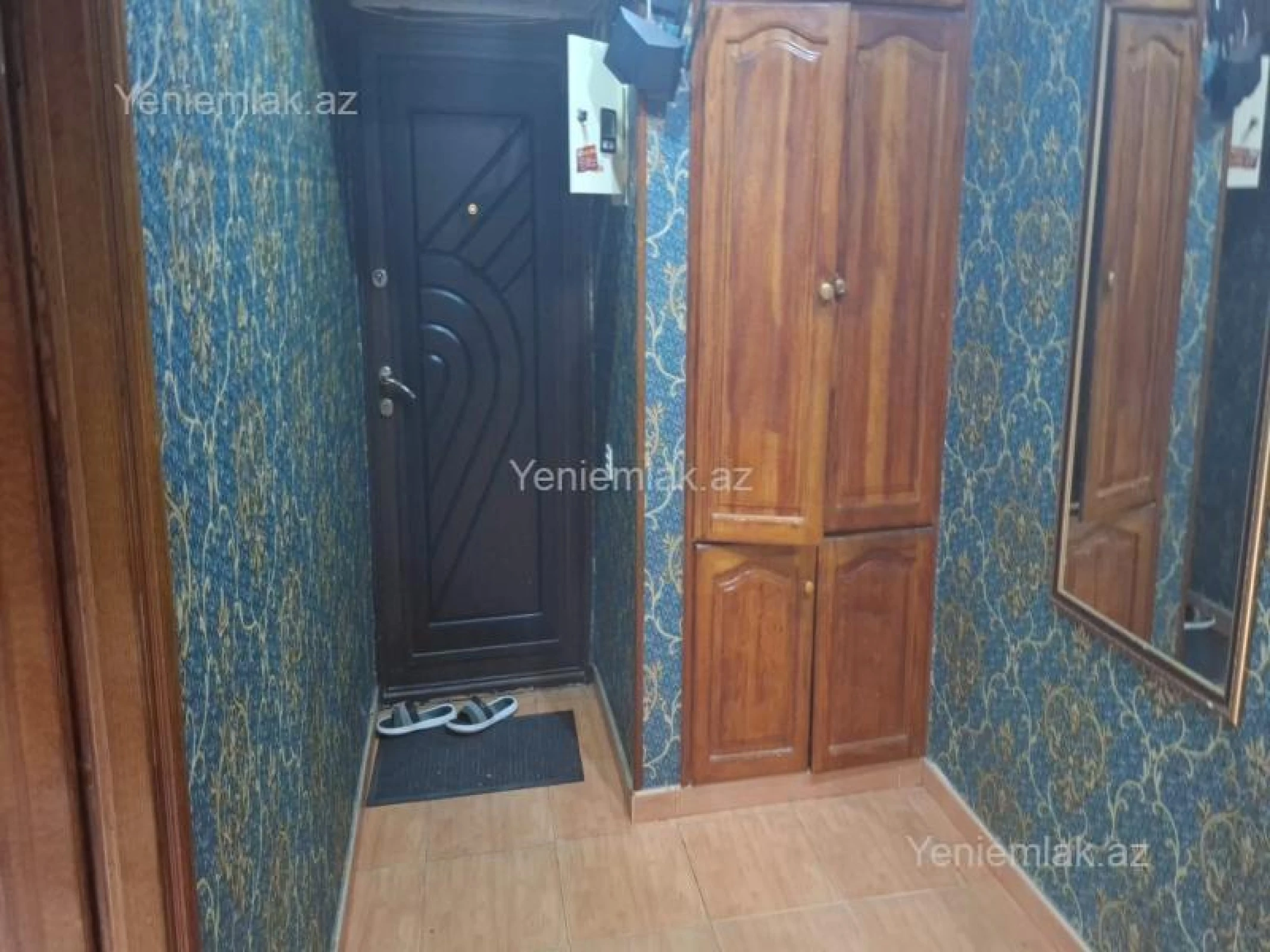 Satılır 3 otaqlı köhnə tikili 80 m²