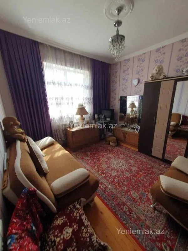 Satılır 3 otaqlı həyət evi 100 m²