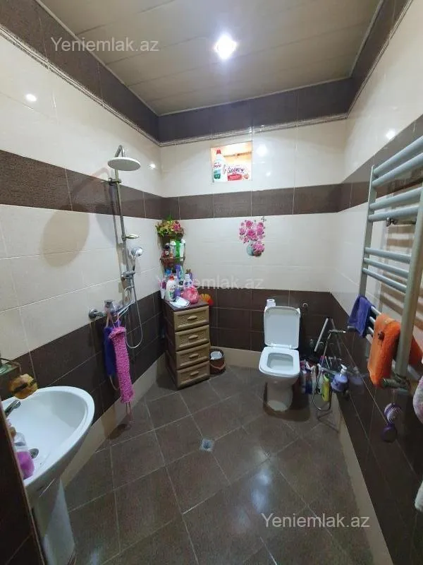 Satılır 3 otaqlı həyət evi 100 m²