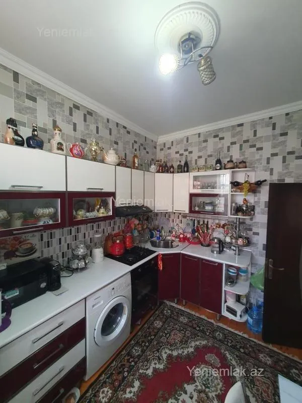 Satılır 3 otaqlı həyət evi 100 m²