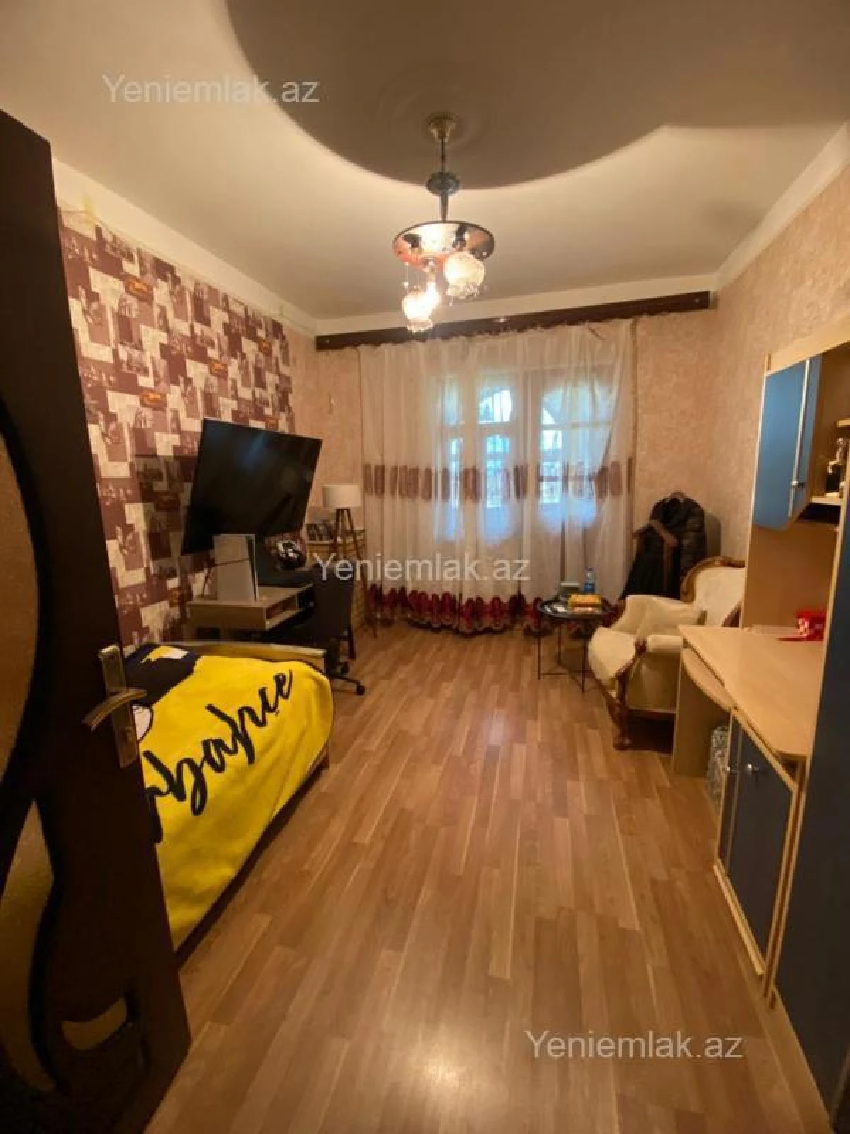 Satılır 5 otaqlı köhnə tikili 120 m²