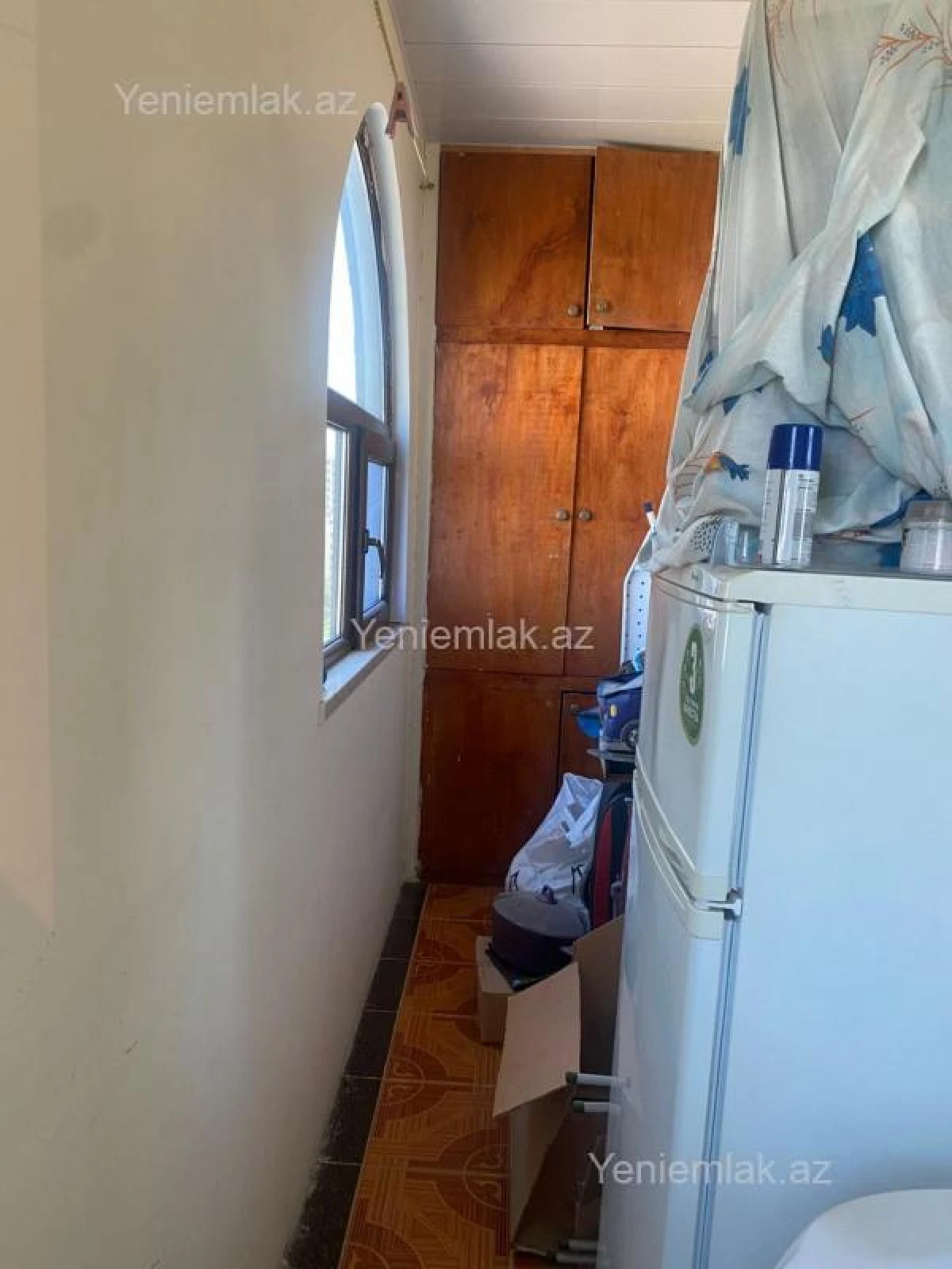 Satılır 5 otaqlı köhnə tikili 120 m²