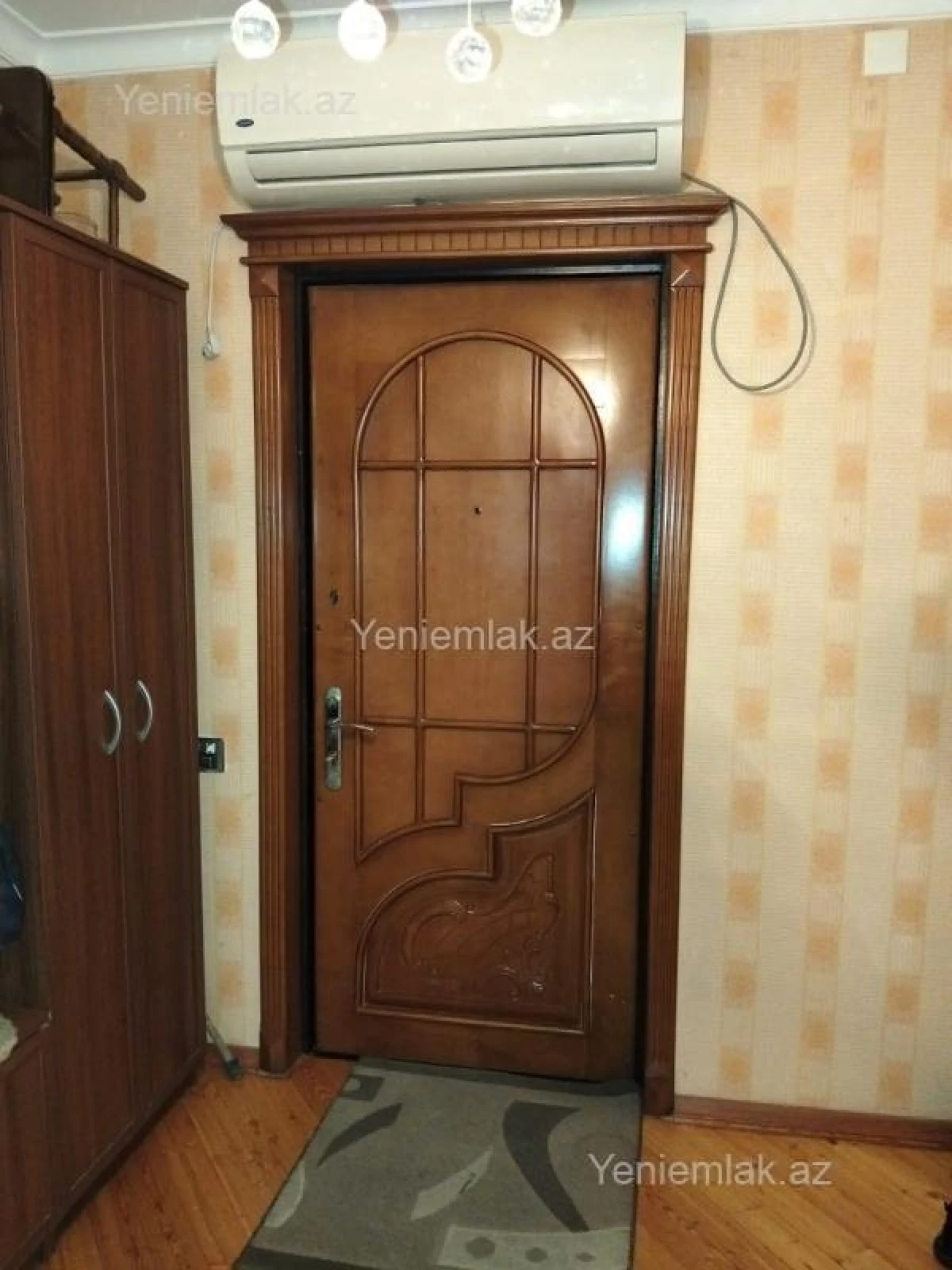 Satılır 3 otaqlı köhnə tikili 80 m²