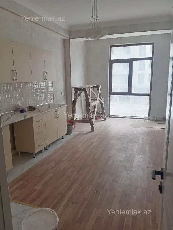 Satılır 2 otaqlı yeni tikili 99 m²
