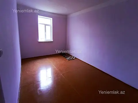 Satılır 6 otaqlı həyət evi 150 m²