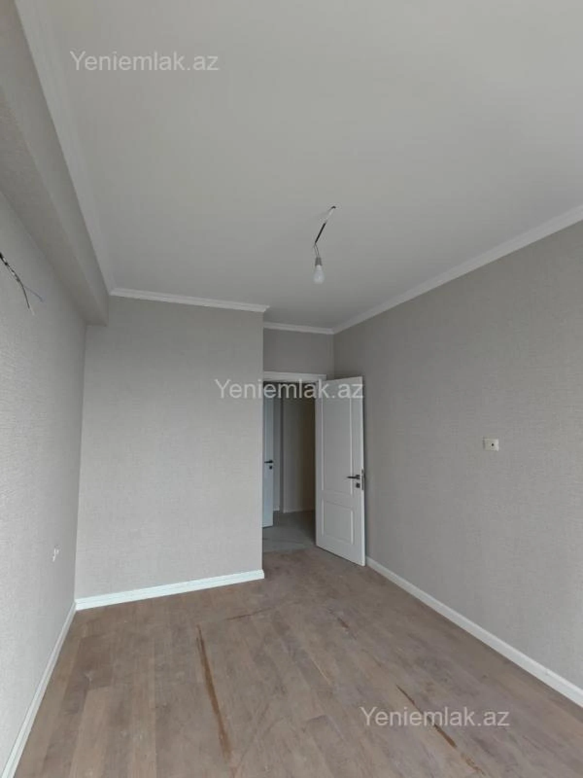 Satılır 3 otaqlı yeni tikili 75 m²