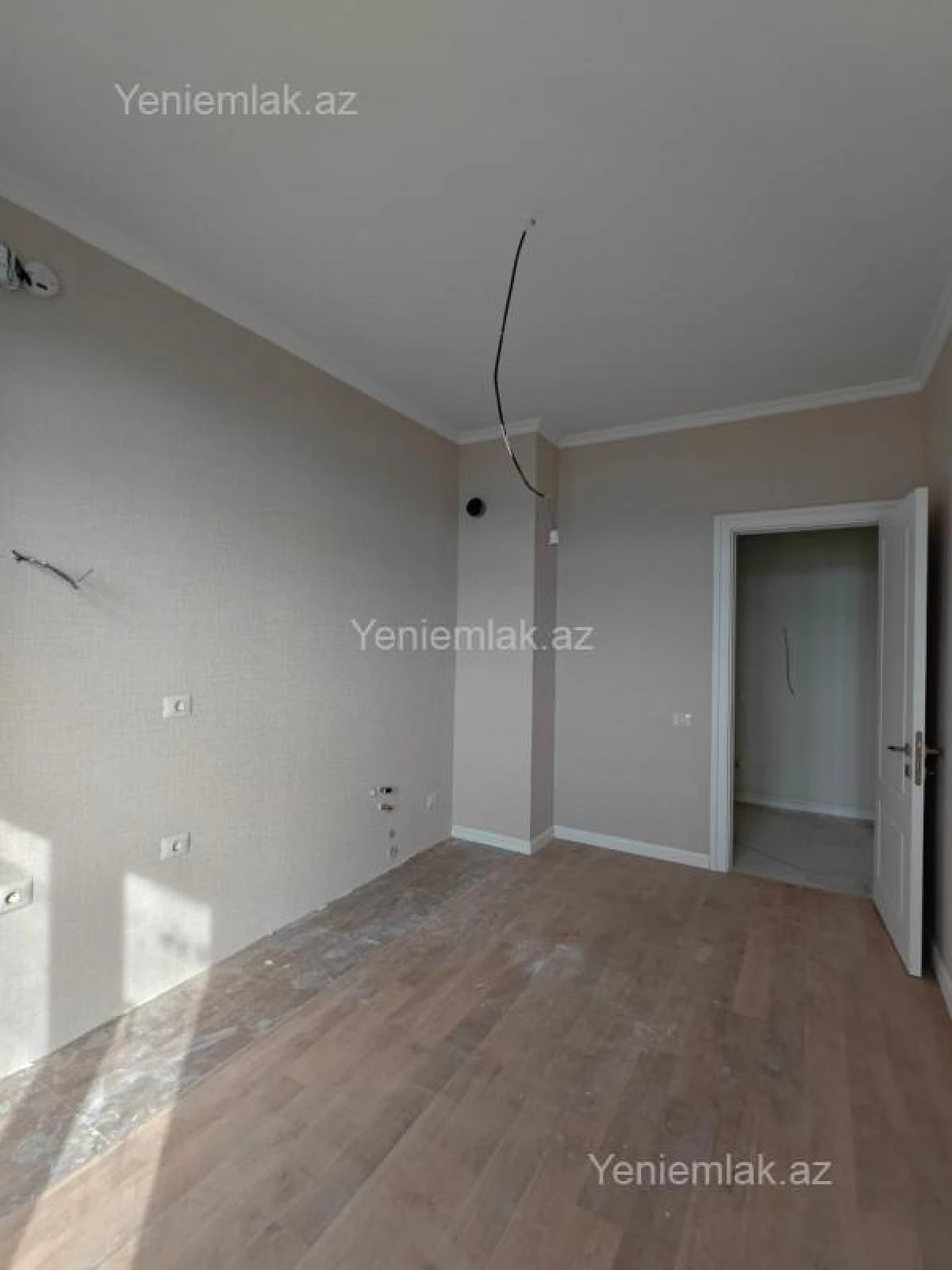 Satılır 3 otaqlı yeni tikili 75 m²