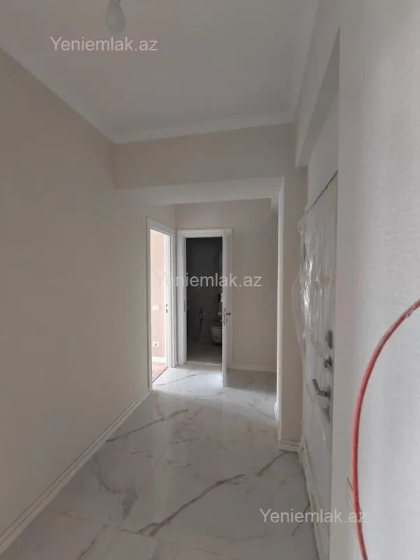 Satılır 3 otaqlı yeni tikili 75 m²