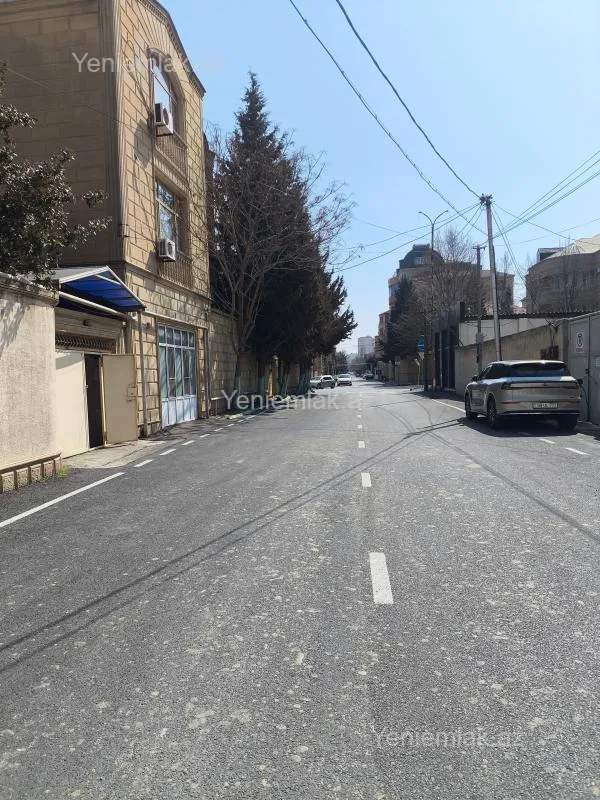 Satılır 3 otaqlı həyət evi 170 m²