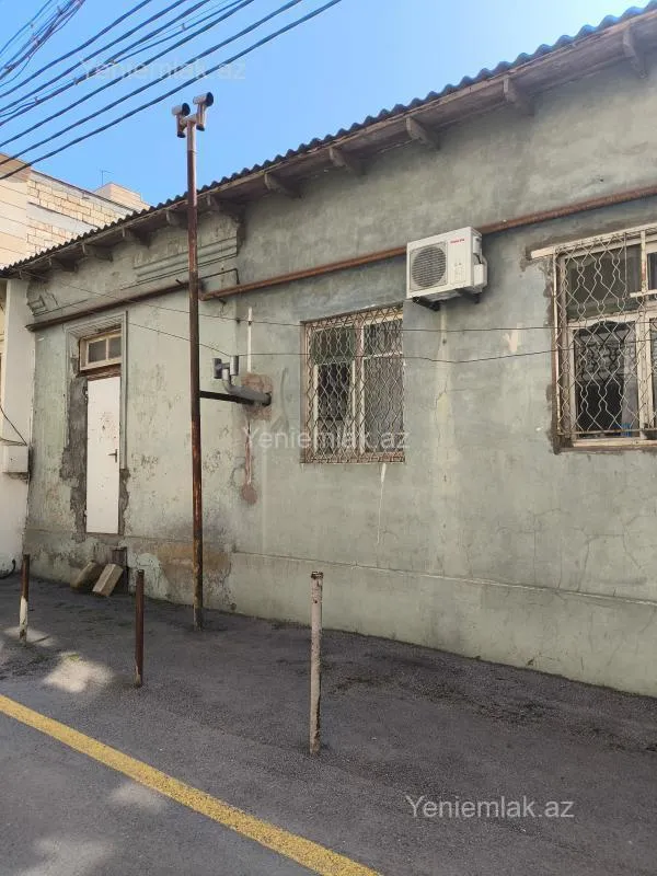 Satılır 3 otaqlı həyət evi 170 m²