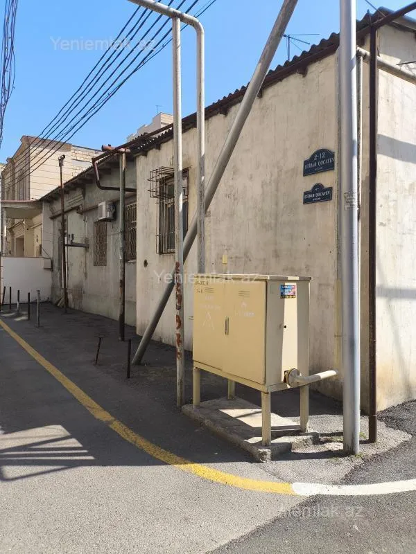 Satılır 3 otaqlı həyət evi 170 m²