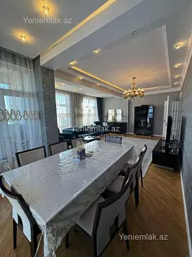 Satılır 3 otaqlı yeni tikili 130 m²
