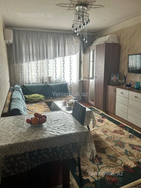 Satılır 2 otaqlı köhnə tikili 44 m²