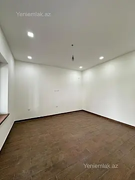 Satılır 4 otaqlı həyət evi 300 m²