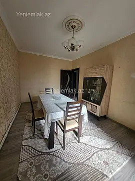 Satılır 3 otaqlı köhnə tikili 75 m²