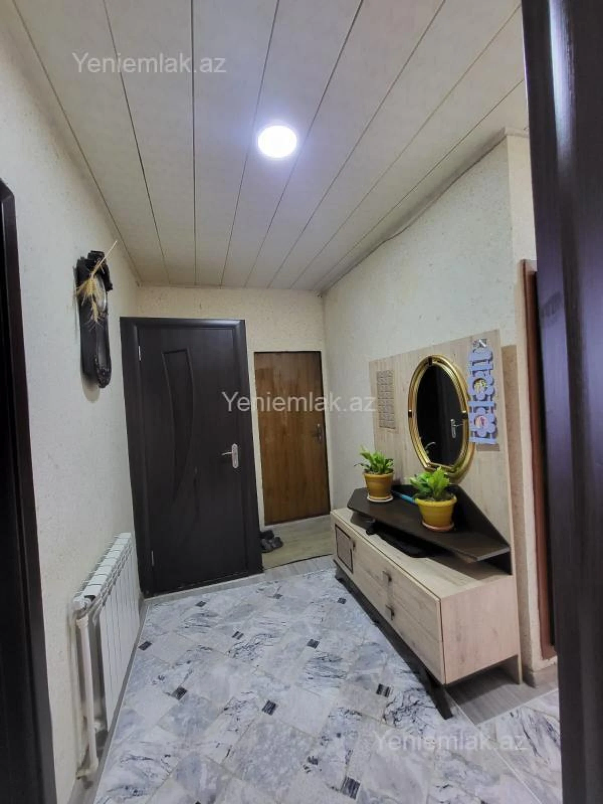 Satılır 3 otaqlı köhnə tikili 75 m²