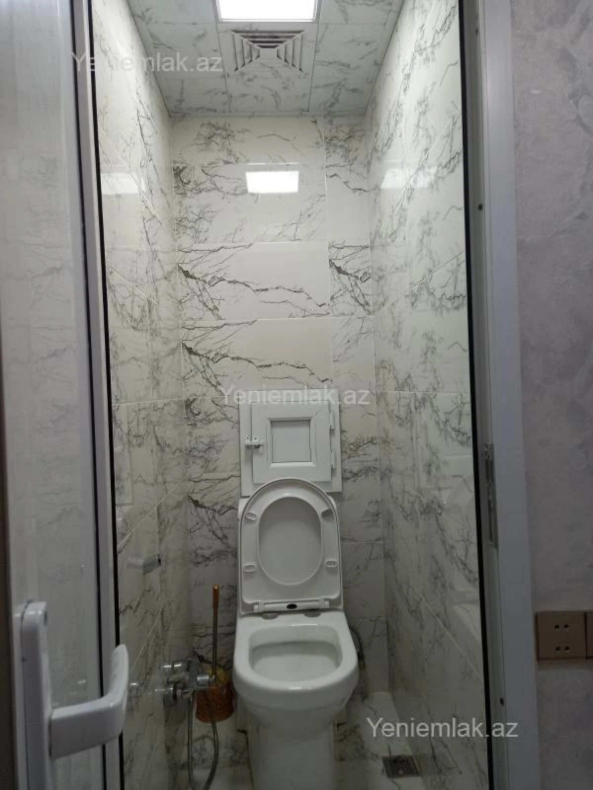 Satılır 3 otaqlı köhnə tikili 85 m²