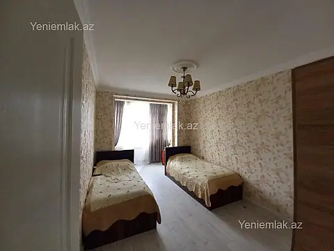 Satılır 3 otaqlı köhnə tikili 85 m²