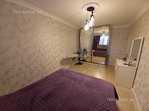 Satılır 3 otaqlı köhnə tikili 85 m²