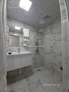 Satılır 3 otaqlı köhnə tikili 85 m²